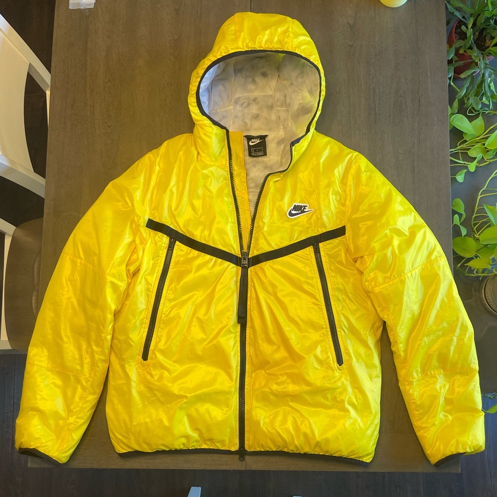 Nike Sportswear Therma-FIT Men’s Hooded Jacket